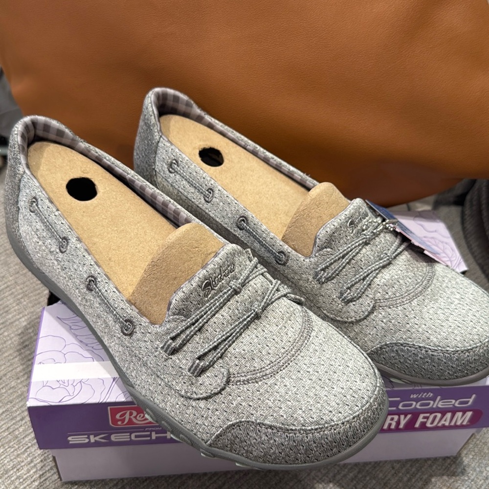 Sketchers Slip-on Shoes